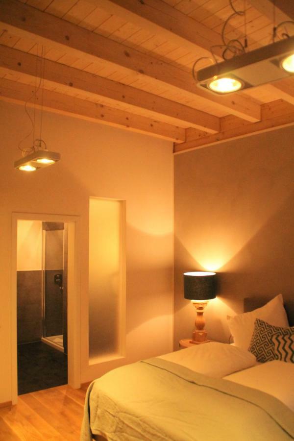 Tauber Lodge Креглинген Екстериор снимка